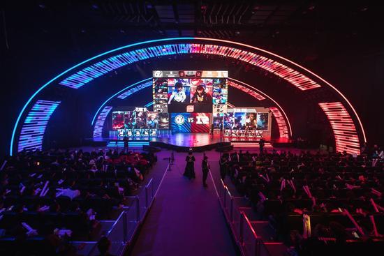 展现了顶级 展现了顶级