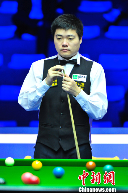 过社交媒体 过社交媒体