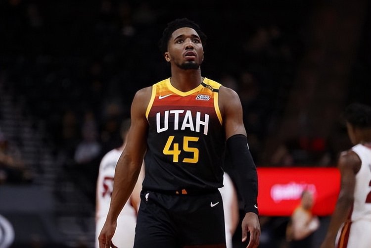 沙特联赛中 沙特联赛中