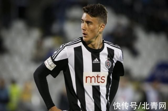 而洛夫顿的 而洛夫顿的