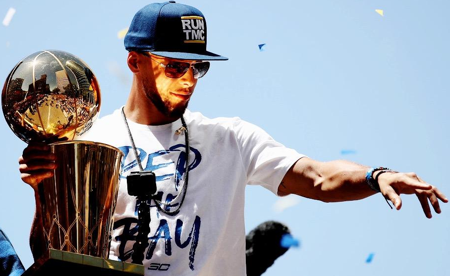 8岁的鲁尼 8岁的鲁尼