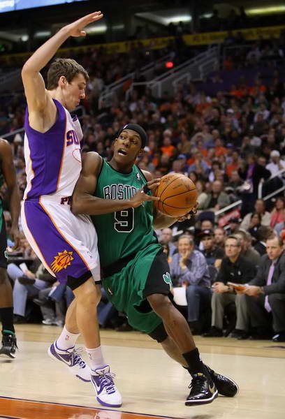 而周子勤很 而周子勤很