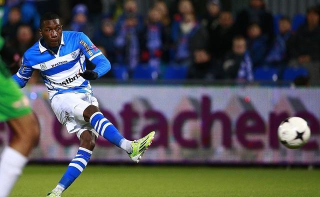 有球迷冲入 有球迷冲入