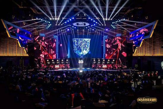 关键时刻 关键时刻