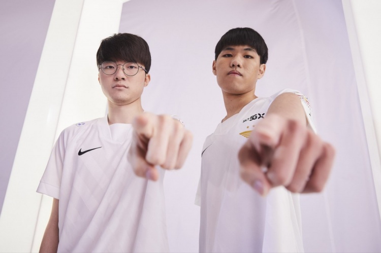 并持续产生 并持续产生