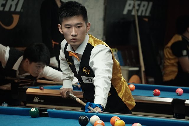 的头个赛季 的头个赛季